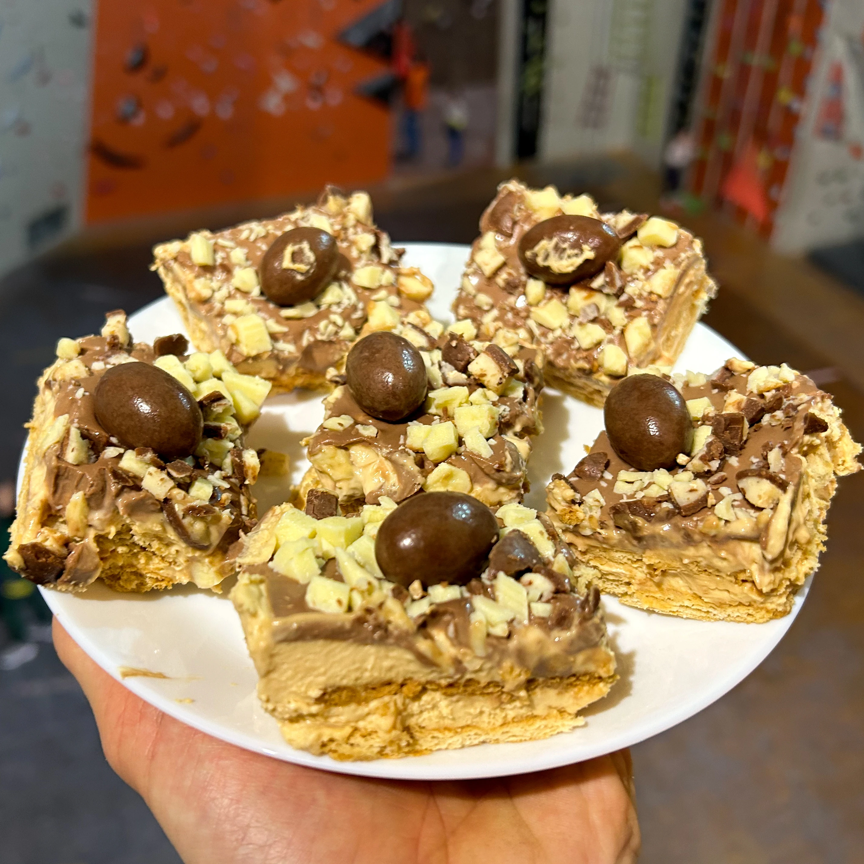 Ciasto kajmakowe z mascarpone i Schoko-Bons